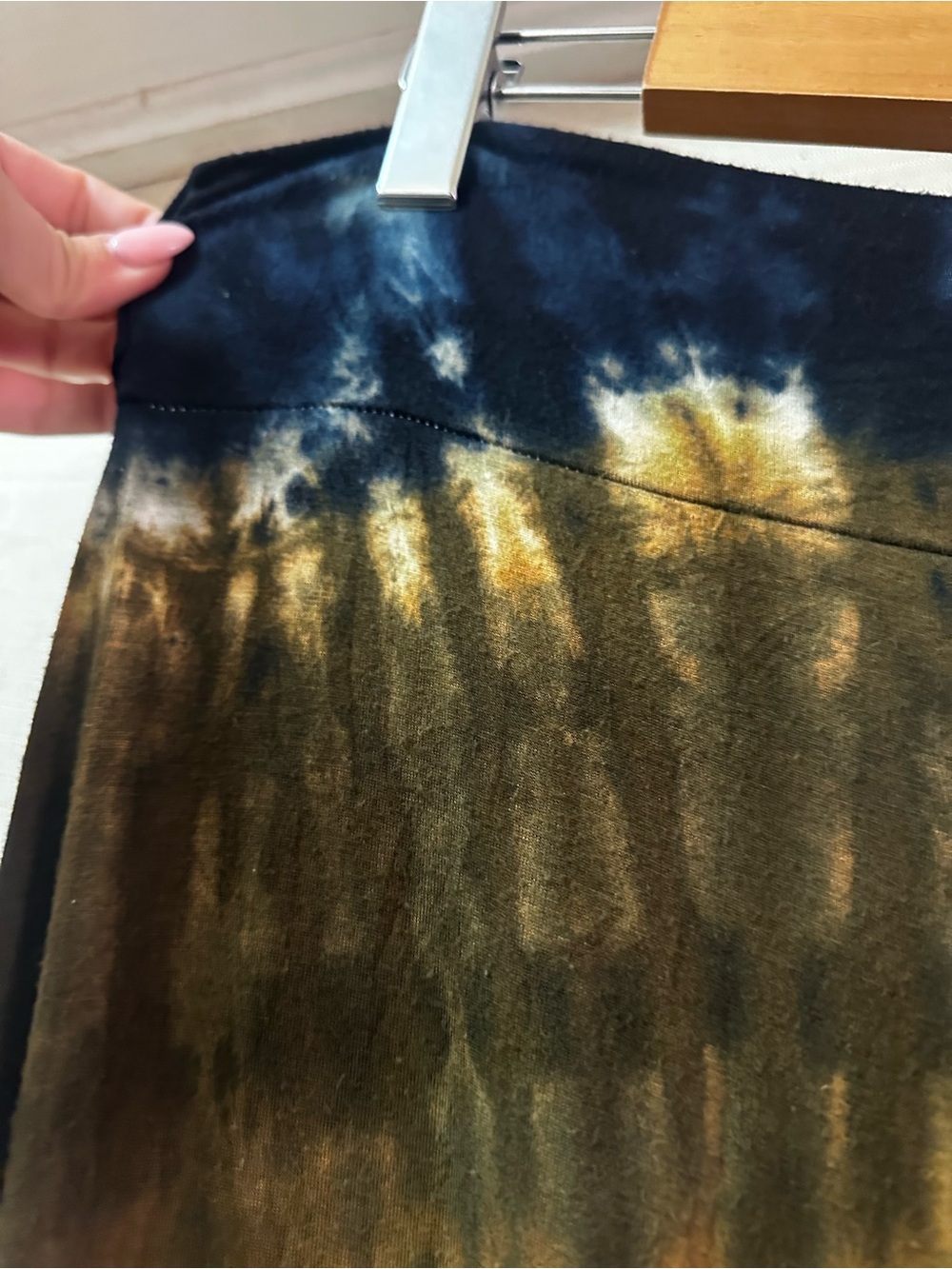 LA Apparel Y2K Tie Dye Maxi Skirt Boho Hippie Festival Stretch S/M Neutral - Picture 2 of 5